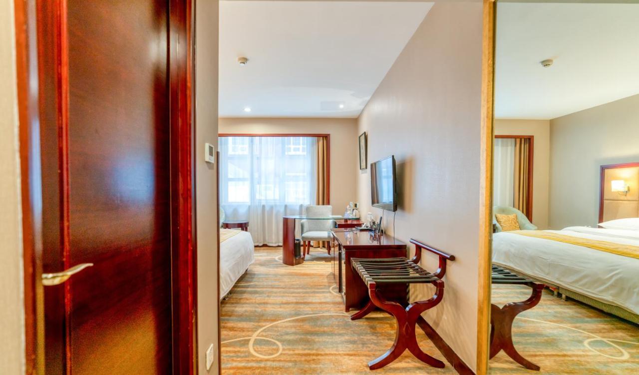 Yantai Meiya International Aparthotel מראה חיצוני תמונה